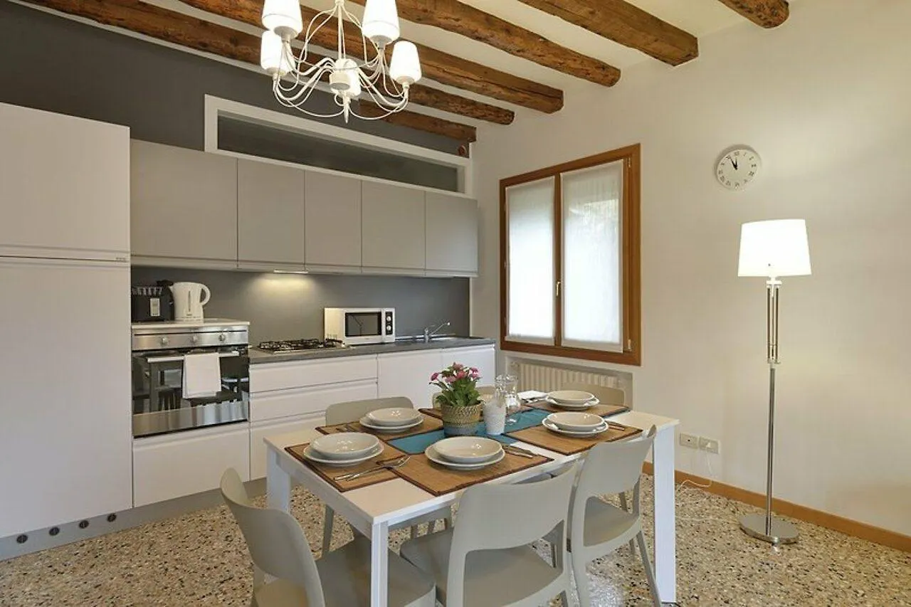 Venier 4 Apartment Venice