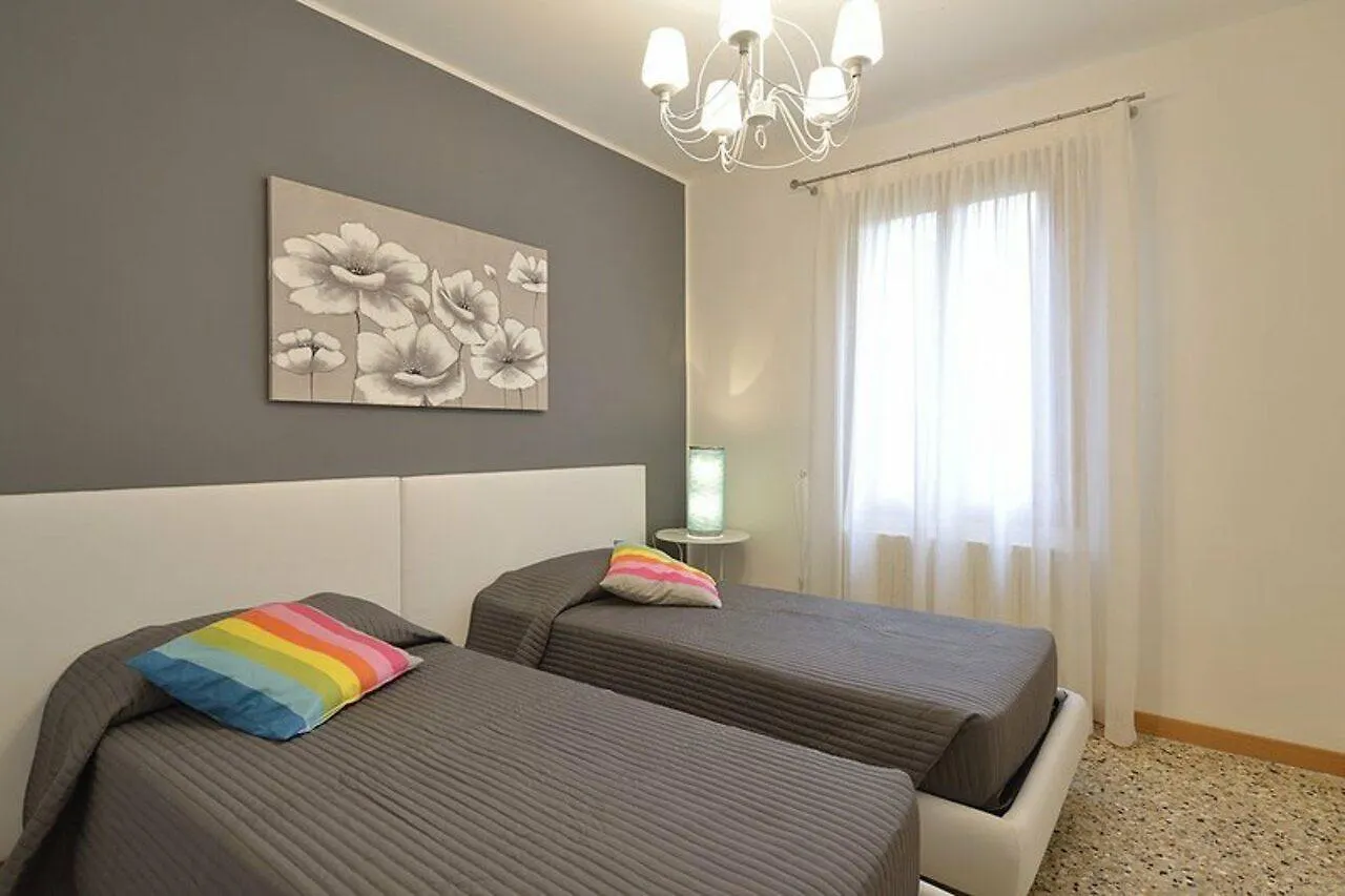 Venier 4 Apartment Venice Italy